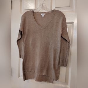 Old Navy V-Neck Long Sleeve Sweater